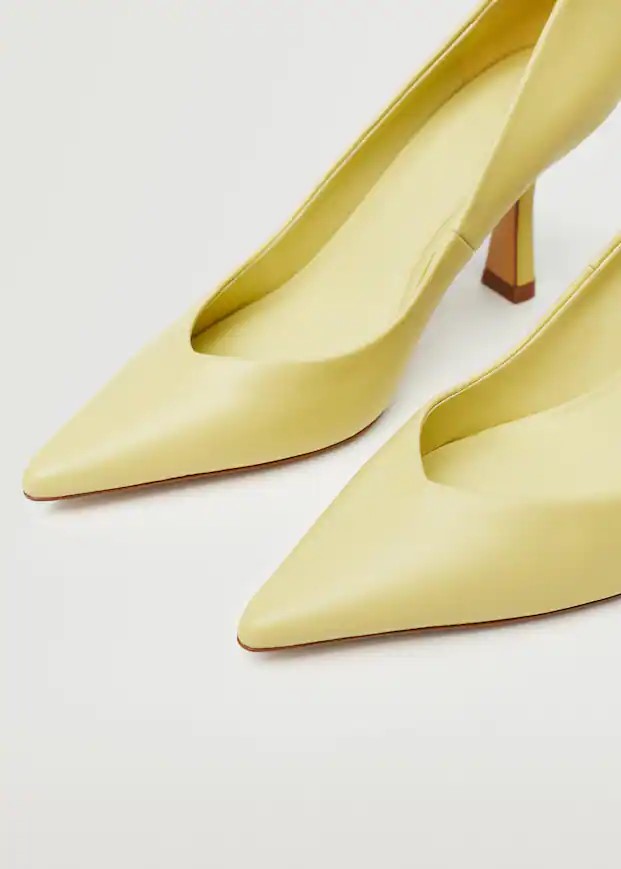 Zapato de piel tacón