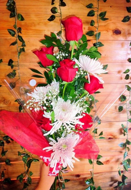 Ramo de 10 flores variadas
