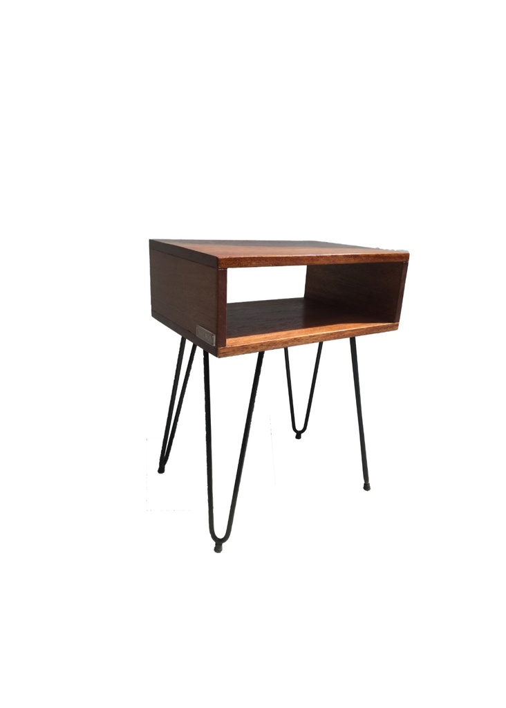 Pareja de mesa de noche. Modelo DF1