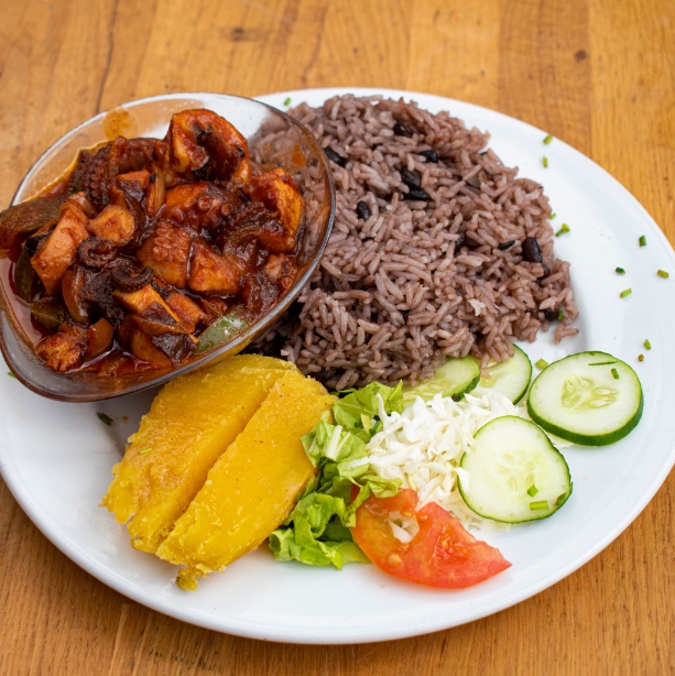 Pulpo Enchilado