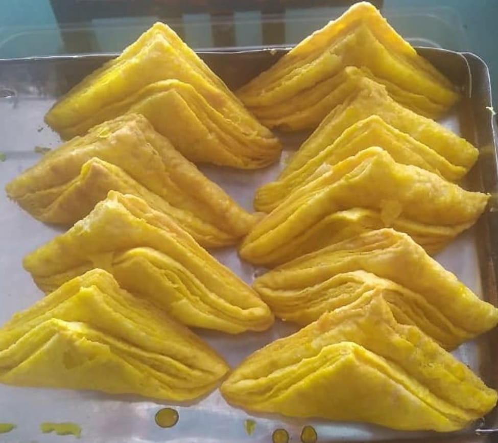 Pastel de Hoja (8 ud)