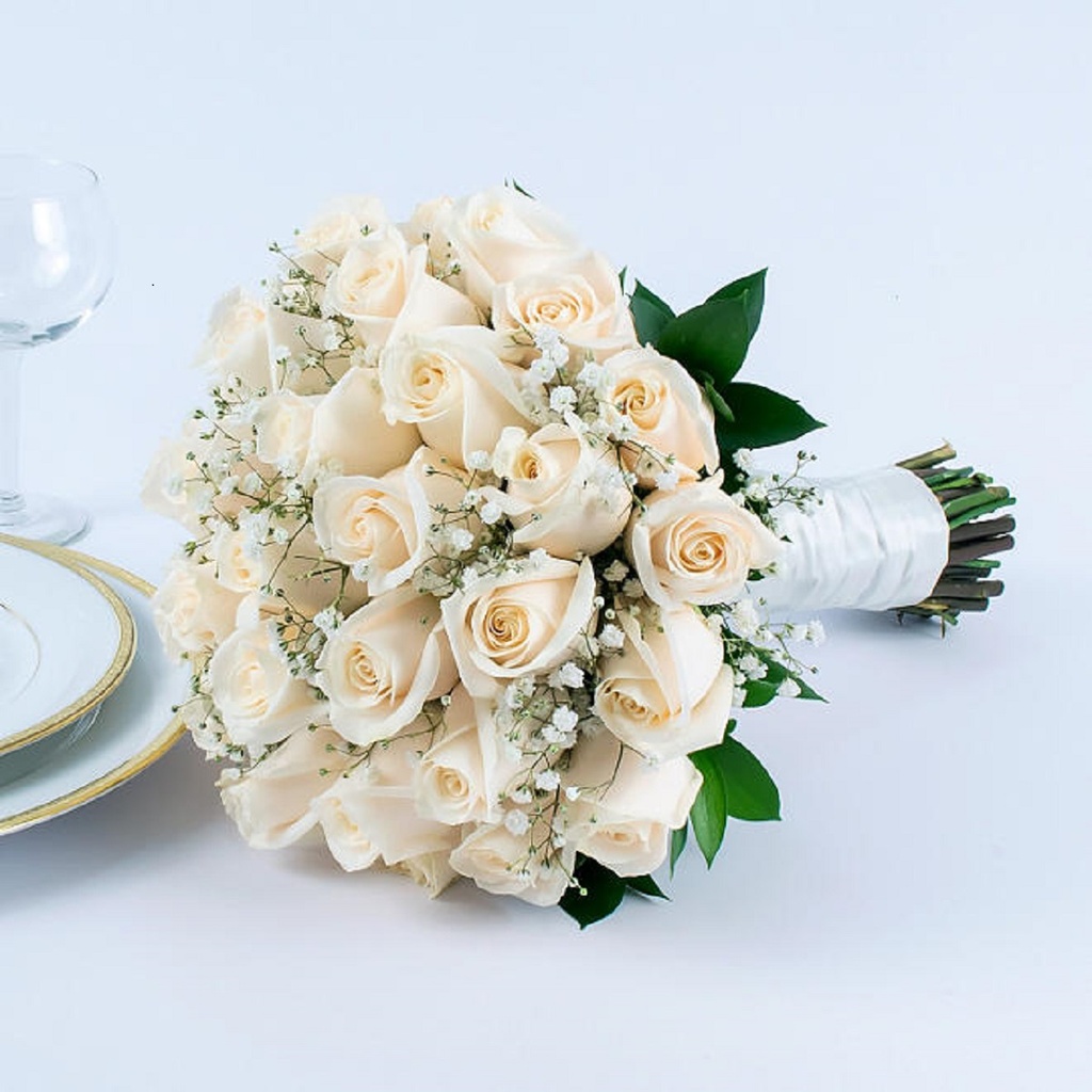 Bouquet de novia de 13 rosas