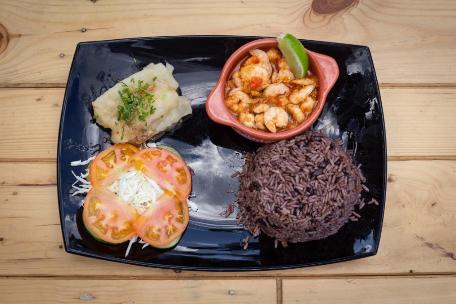 Camarón enchilado