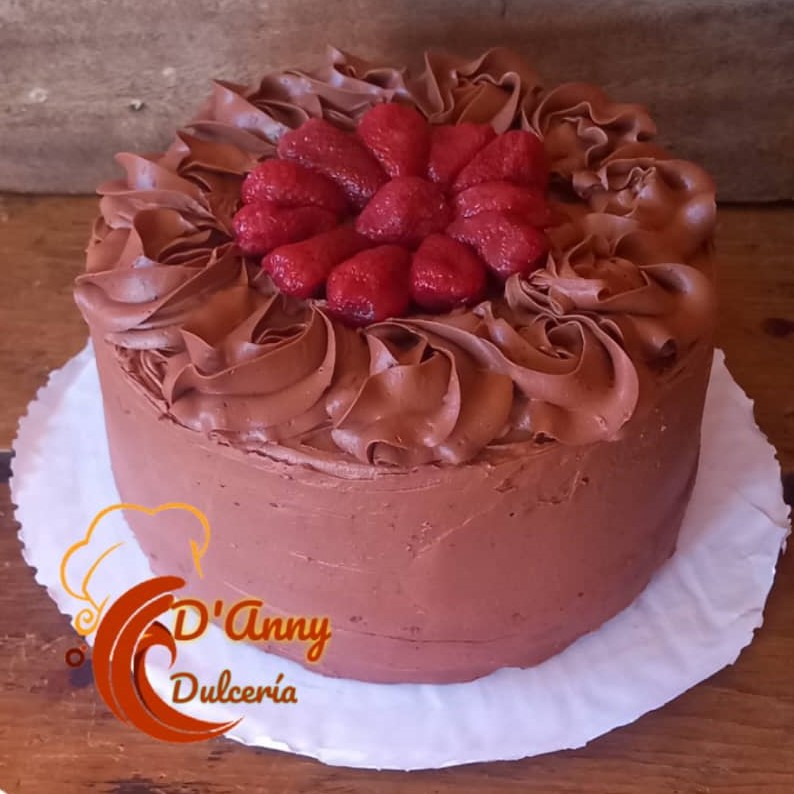 Cake ganache y fresas