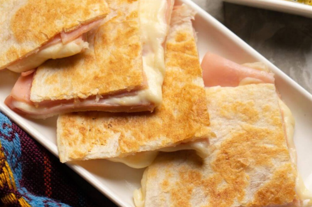 Quesadillas con Jamón y Queso