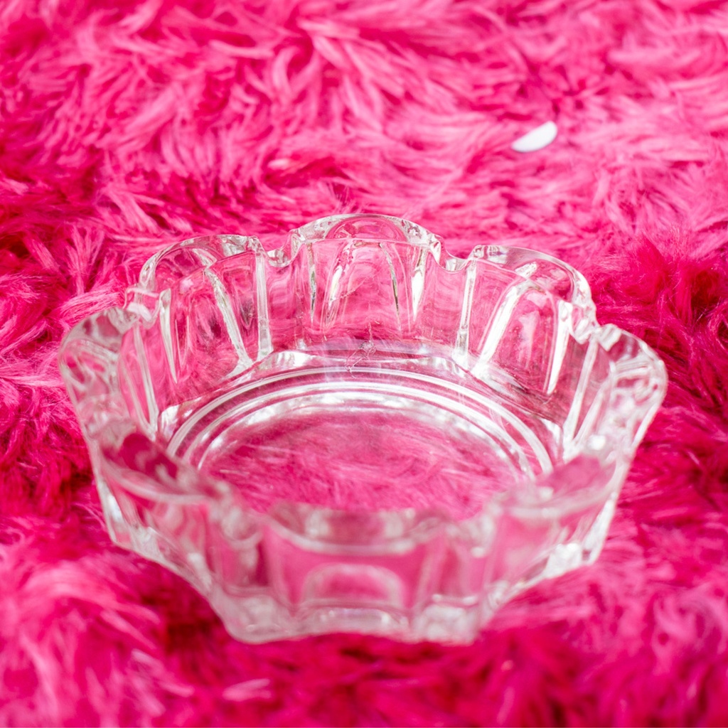 Cenicero de Cristal en Forma de Flor