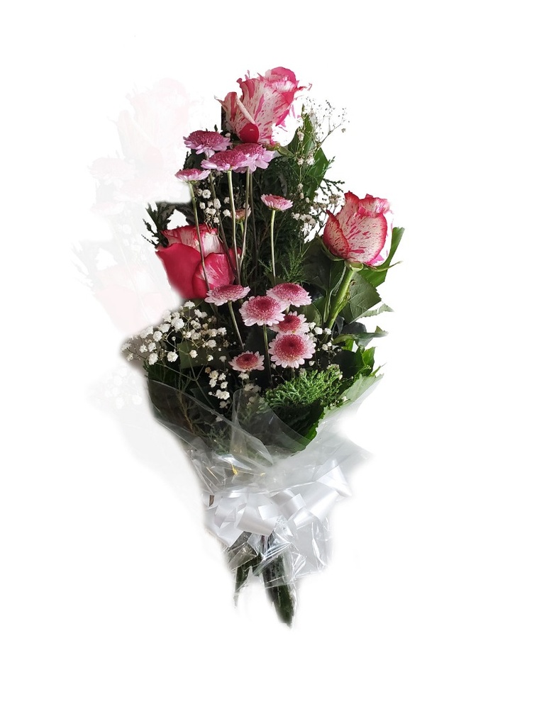 Ramo de rosas y pompones